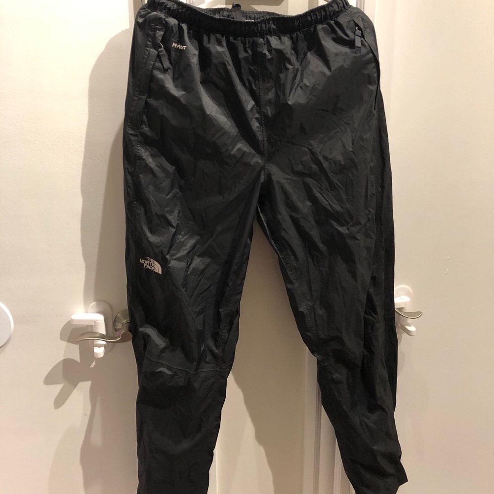 EUC North Face Waterproof Pants Lrg
